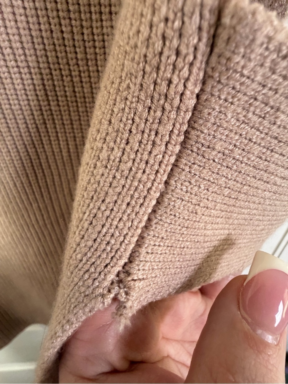 Avara Sweater Vest Small Brown Turtleneck Sleeveless Side Slit Knit Cozy - Picture 7 of 7